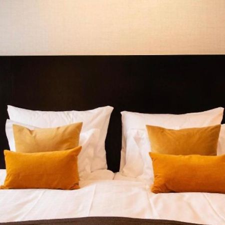 Black Pearl Deluxe Apartments Щецин Экстерьер фото